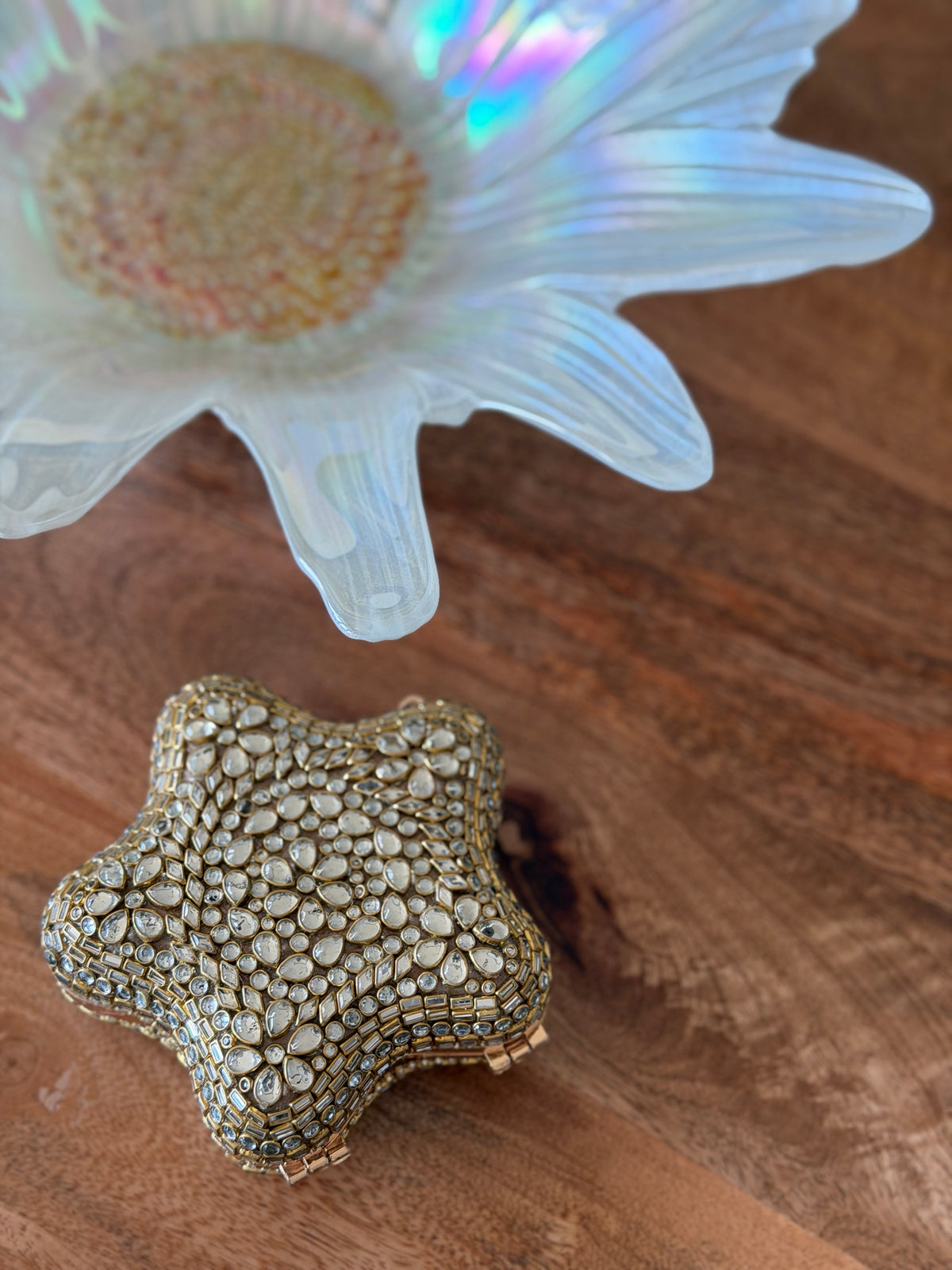 Kundan Star Clutch
