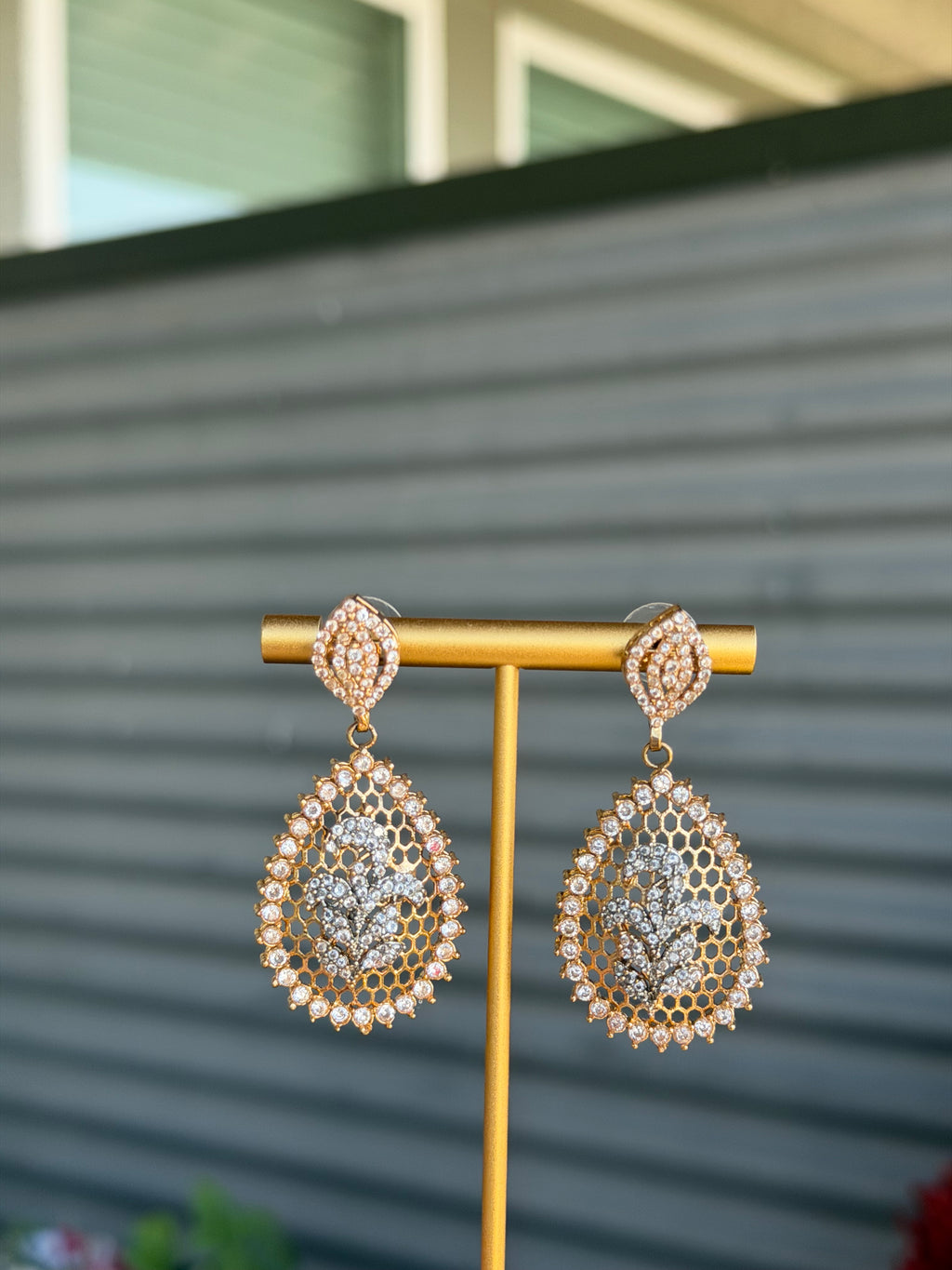 Zircon Onyx Earrings