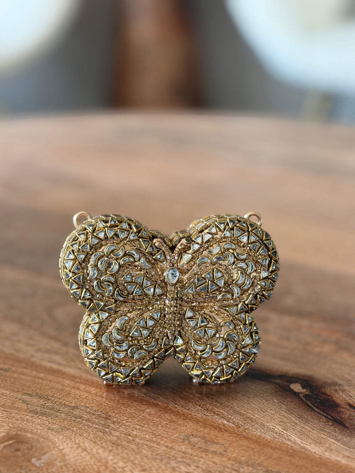 Butterfly Clutch