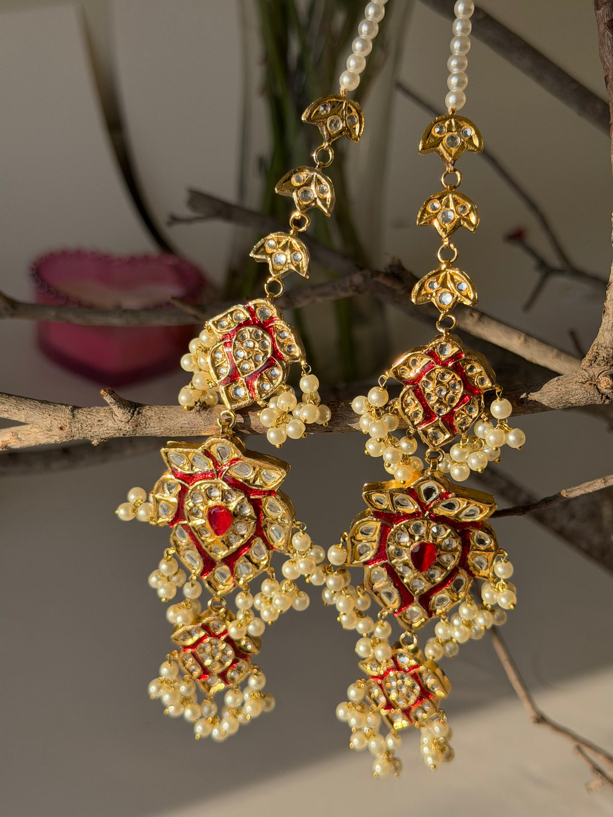 Traditional Kundan Choker Set with Bindi