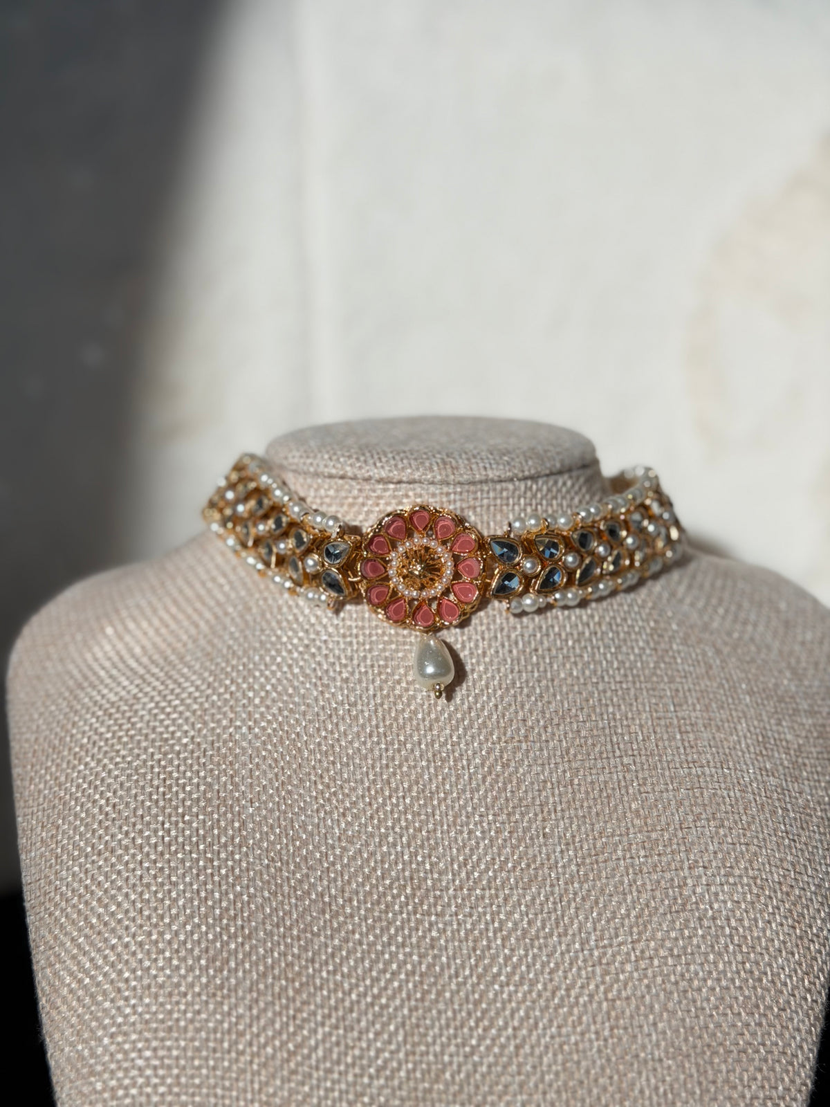 Blush Mirror Floral Choker Set