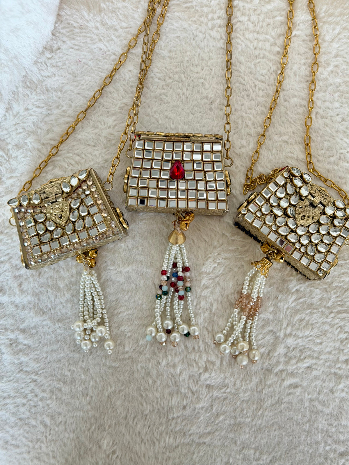 Kundan Mini Cluch