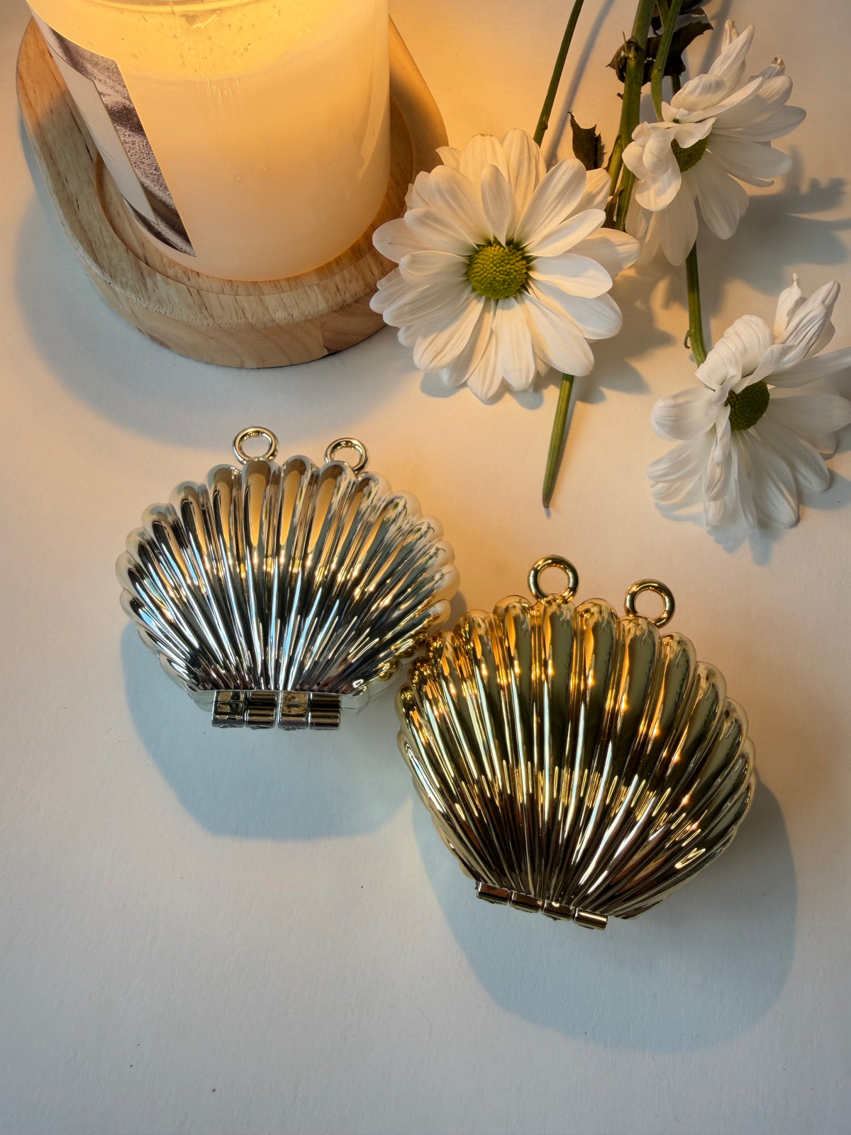 Shell Clutch
