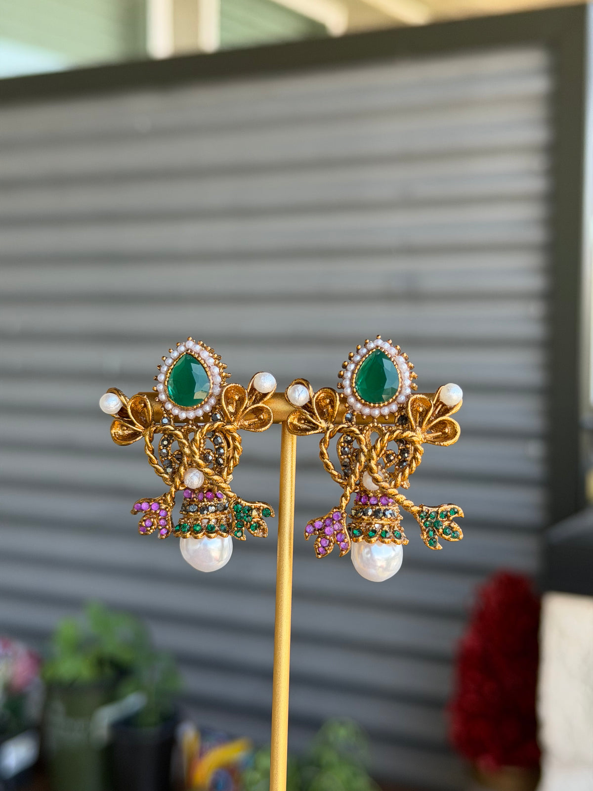 Dangling Pearl Earrings
