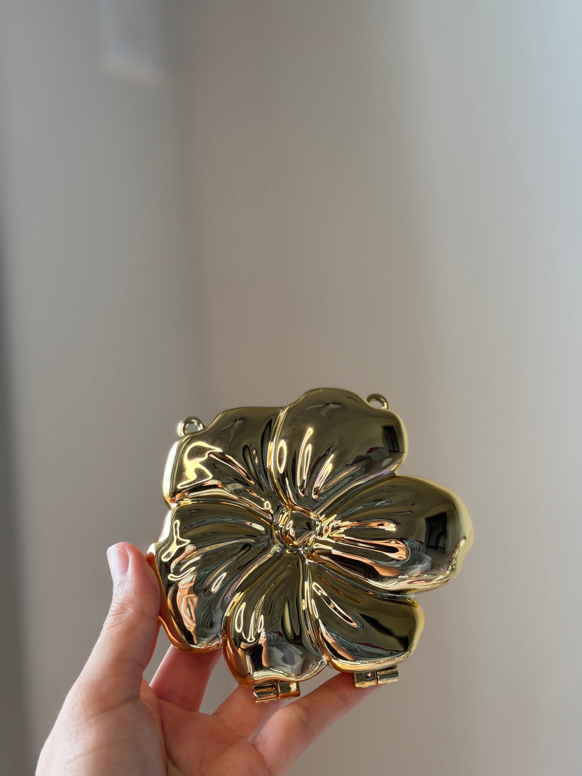 Bloom Clutch