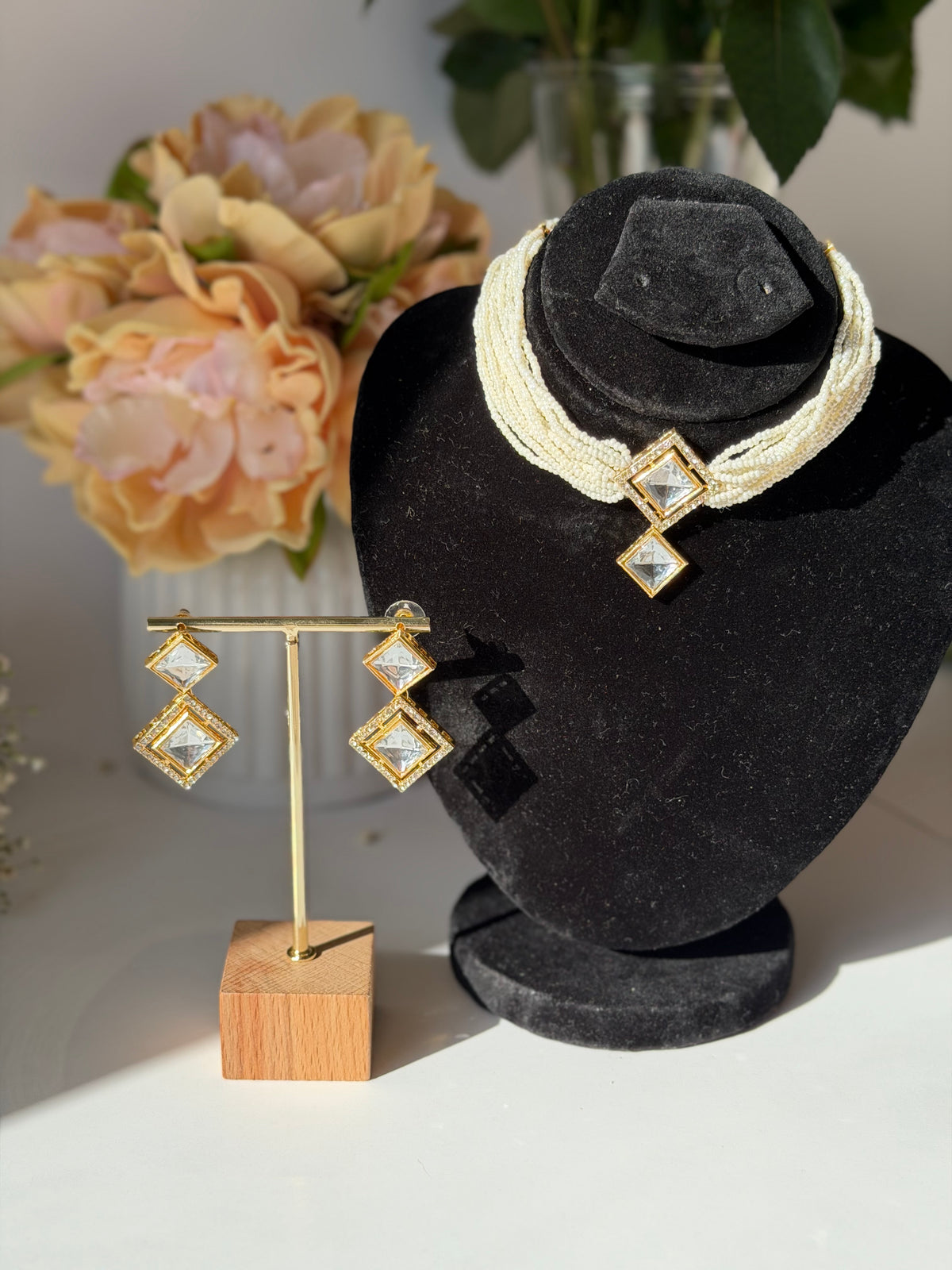 White Kundan Studded Choker Set
